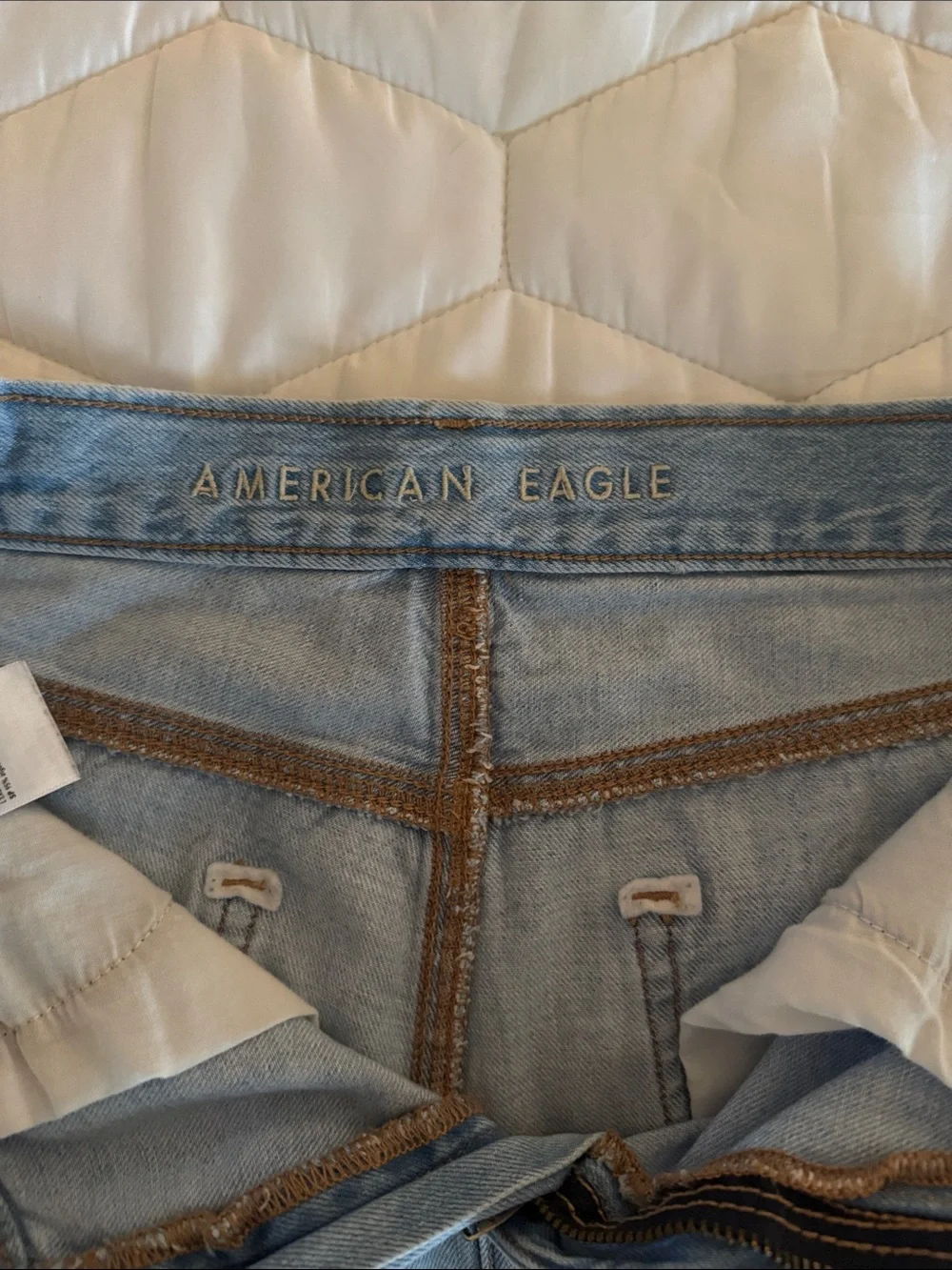 AE Dreamy Drape Denim Highest Waist Baggy Short Light Wash High-Rise Blue Size 4